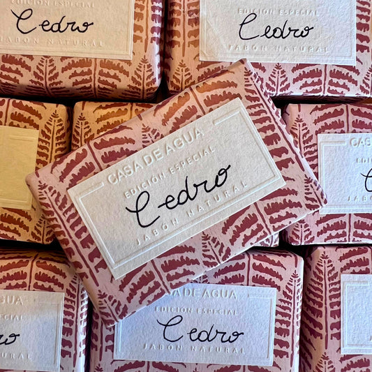 Jabón Edición Especial · Cedro